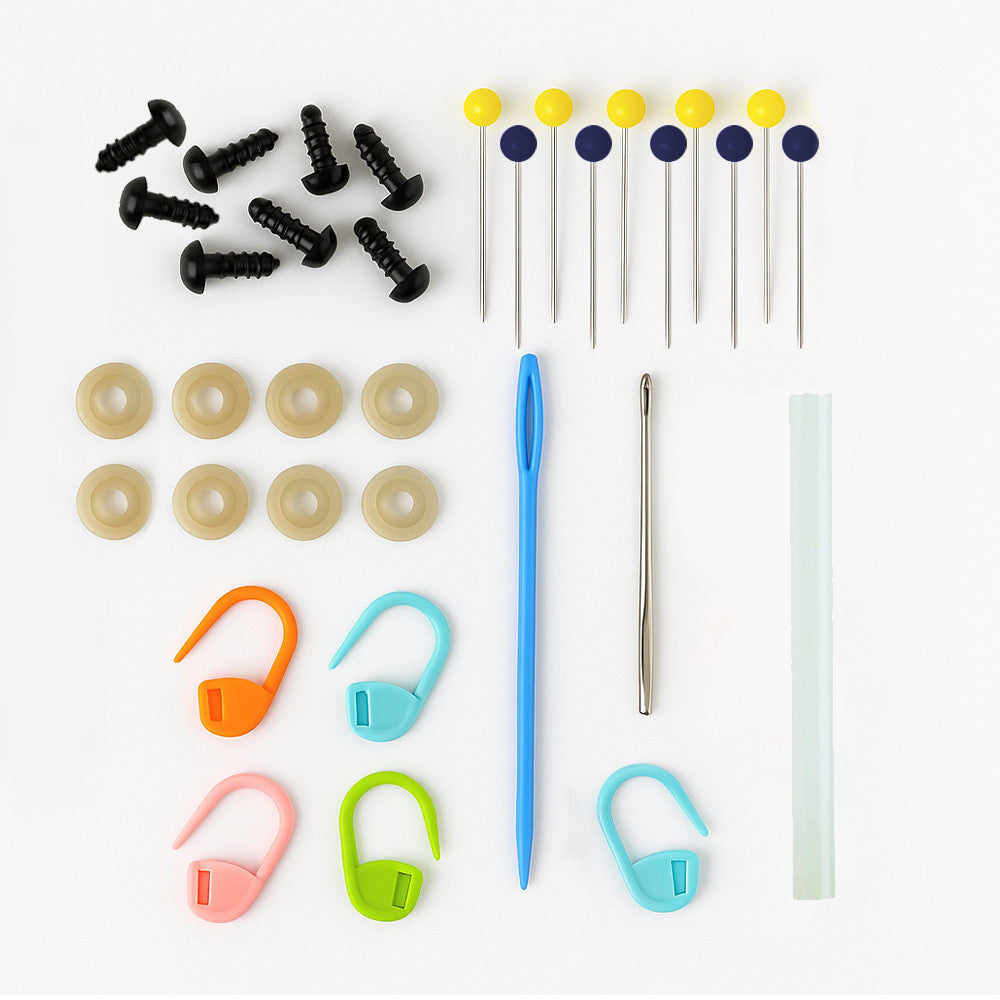 4-piece animal crochet kit for beginners